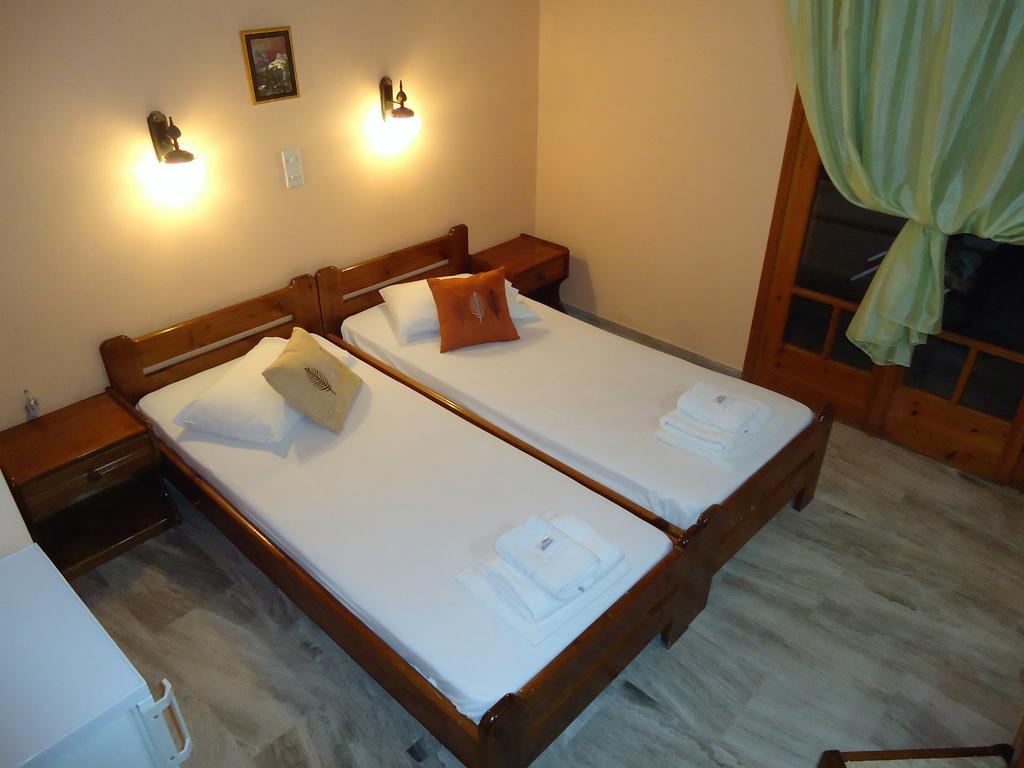 Hotel Sweetmemory Agia Marina  Zewnętrze zdjęcie