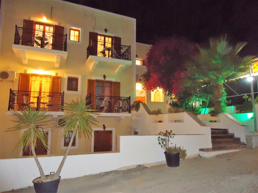 Hotel Sweetmemory Agia Marina  Zewnętrze zdjęcie