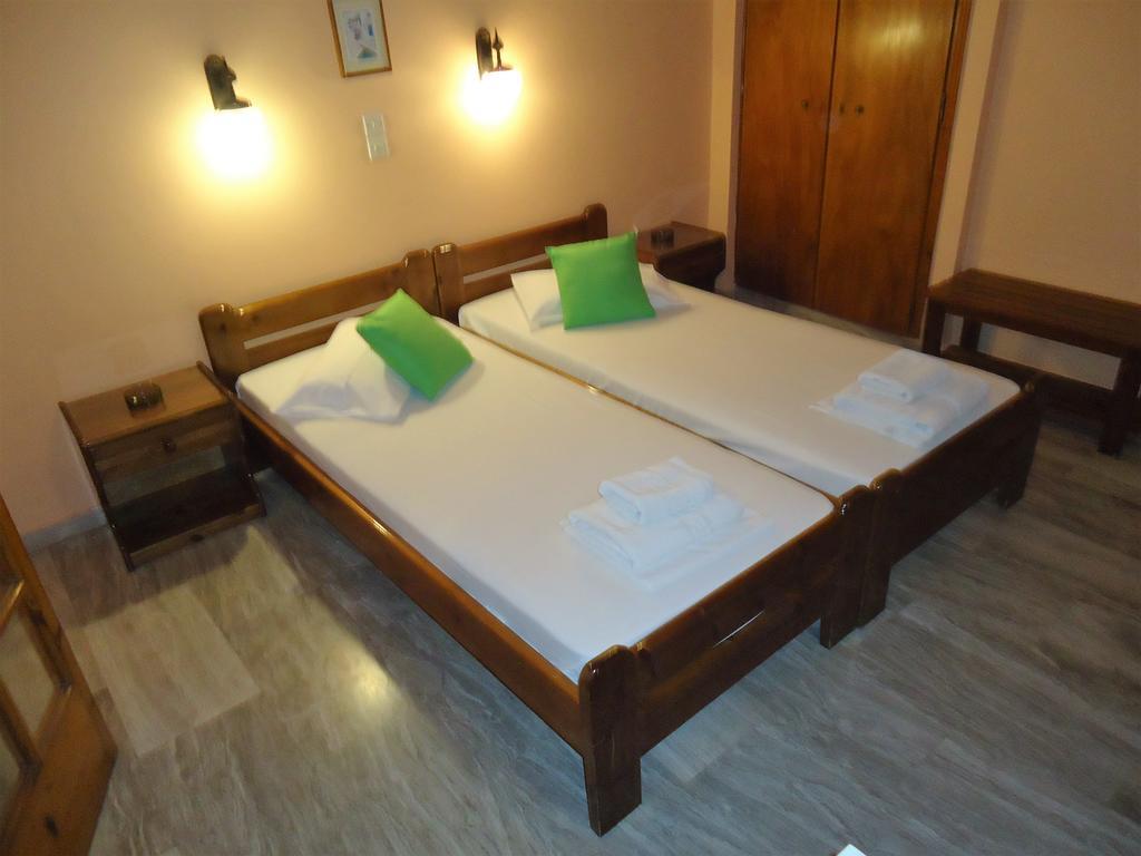 Hotel Sweetmemory Agia Marina  Zewnętrze zdjęcie